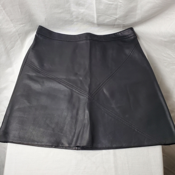 Zara Dresses & Skirts - Zara Black Faux Leather Mini Skirt Size Large